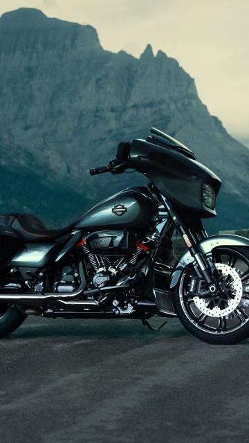 Harley-Davidson FLHXSE CVO Street Glide